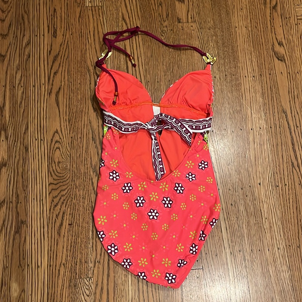 Trina Turk Swimsuit - Picture 4 of 9